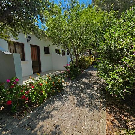 Bare Hill Holiday Apartments Krini Exterior photo