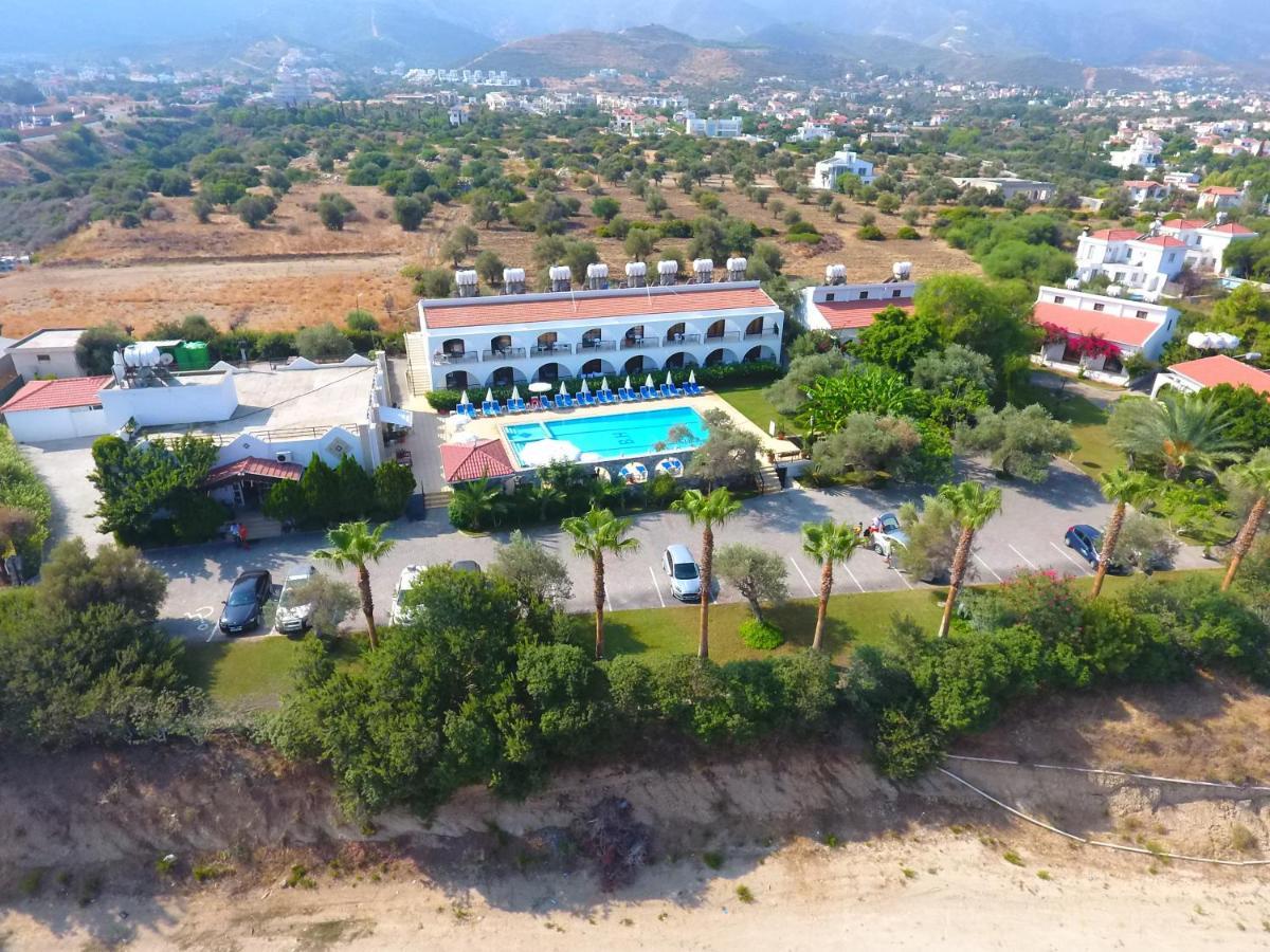 Bare Hill Holiday Apartments Krini Exterior photo