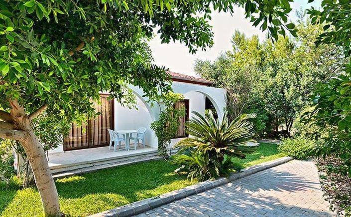 Bare Hill Holiday Apartments Krini Exterior photo
