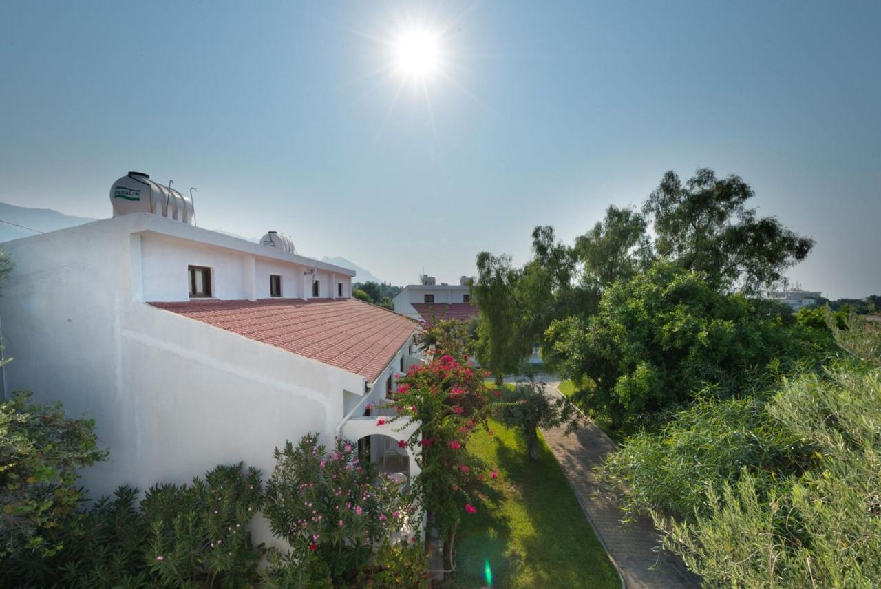 Bare Hill Holiday Apartments Krini Exterior photo