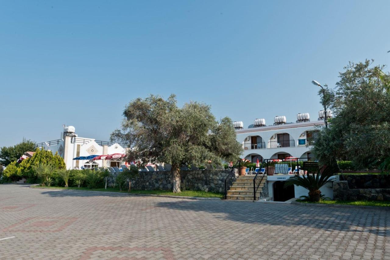 Bare Hill Holiday Apartments Krini Exterior photo
